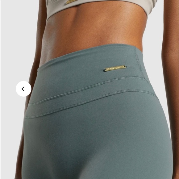 Whitney simmons gymshark leggings v3 - Picture 2 of 7